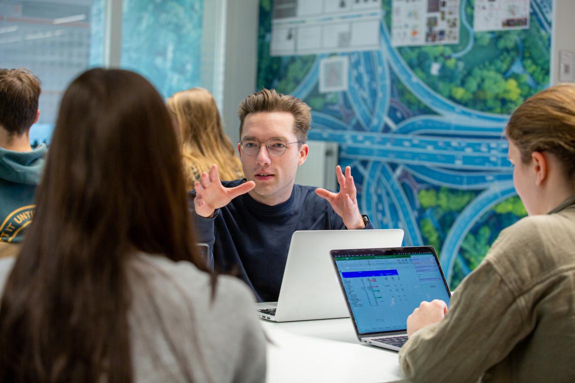 'Why We Need to Adapt AI Use in Our Curriculum'