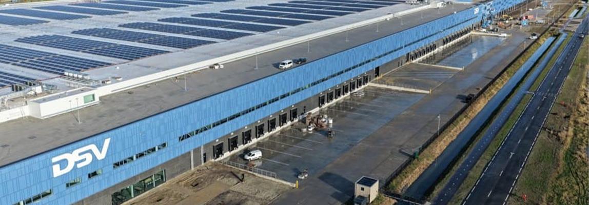 Optimising logistics with AI: Jarro Teunissen’s placement at DSV