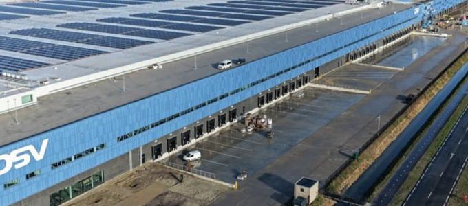 Optimising logistics with AI: Jarro Teunissen’s placement at DSV